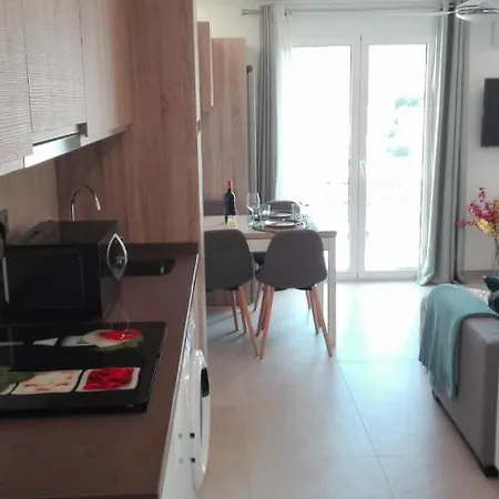 Malagueta C2 - One Step Away From The Beach